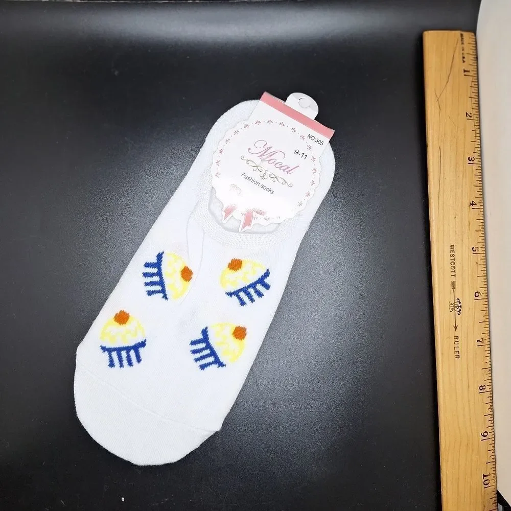 WOMEN'S white ankle cupcake socksnovelty accessory